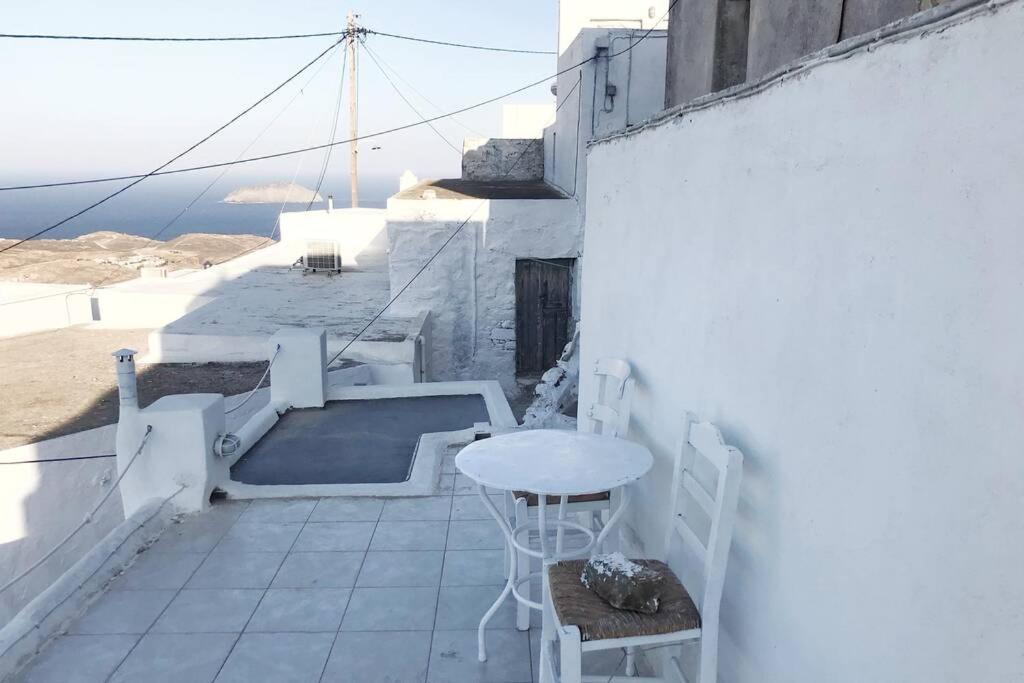 Little Cactus Serifos Town Exterior foto